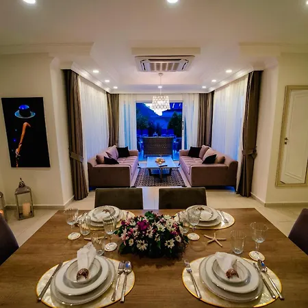 Fortuna , 5 Bedroom, Large Swimming Pool, Modern Design Ölüdeniz
